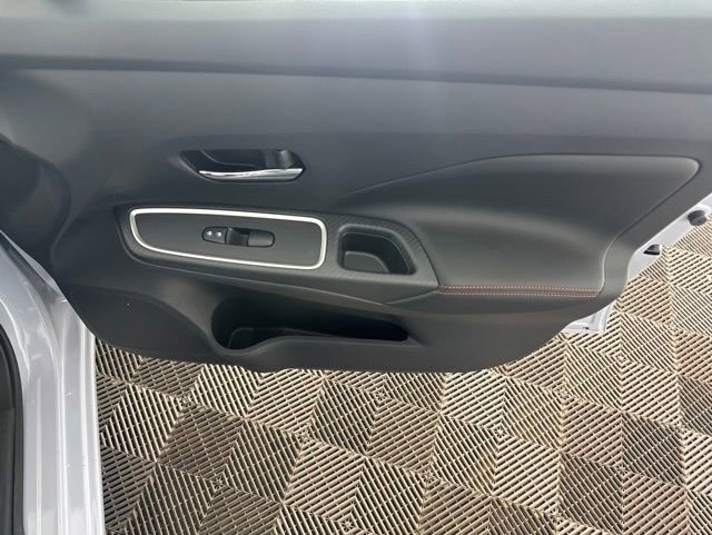 Certified 2025 Nissan Versa SR w/ Trunk Package FWD image 19