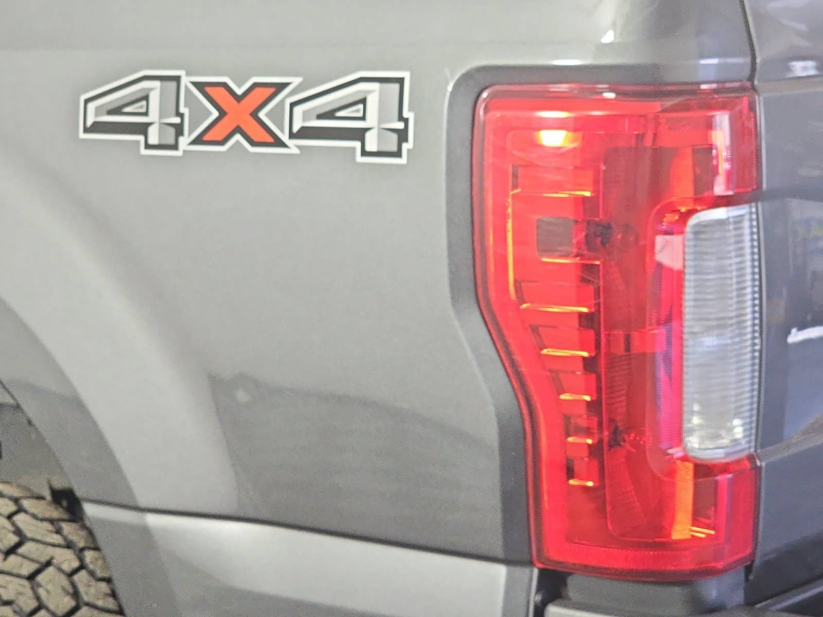 Used 2018 Ford F350 XL w/ Power Equipment Group AWD/4WD image 26