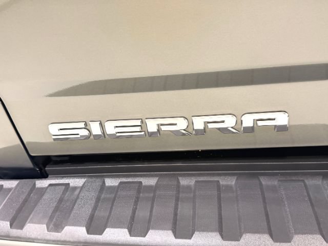 Used 2018 GMC Sierra 1500 Denali w/ Denali Ultimate Package AWD/4WD image 8