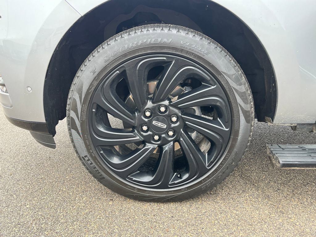 Used 2022 Lincoln Navigator Reserve image 32