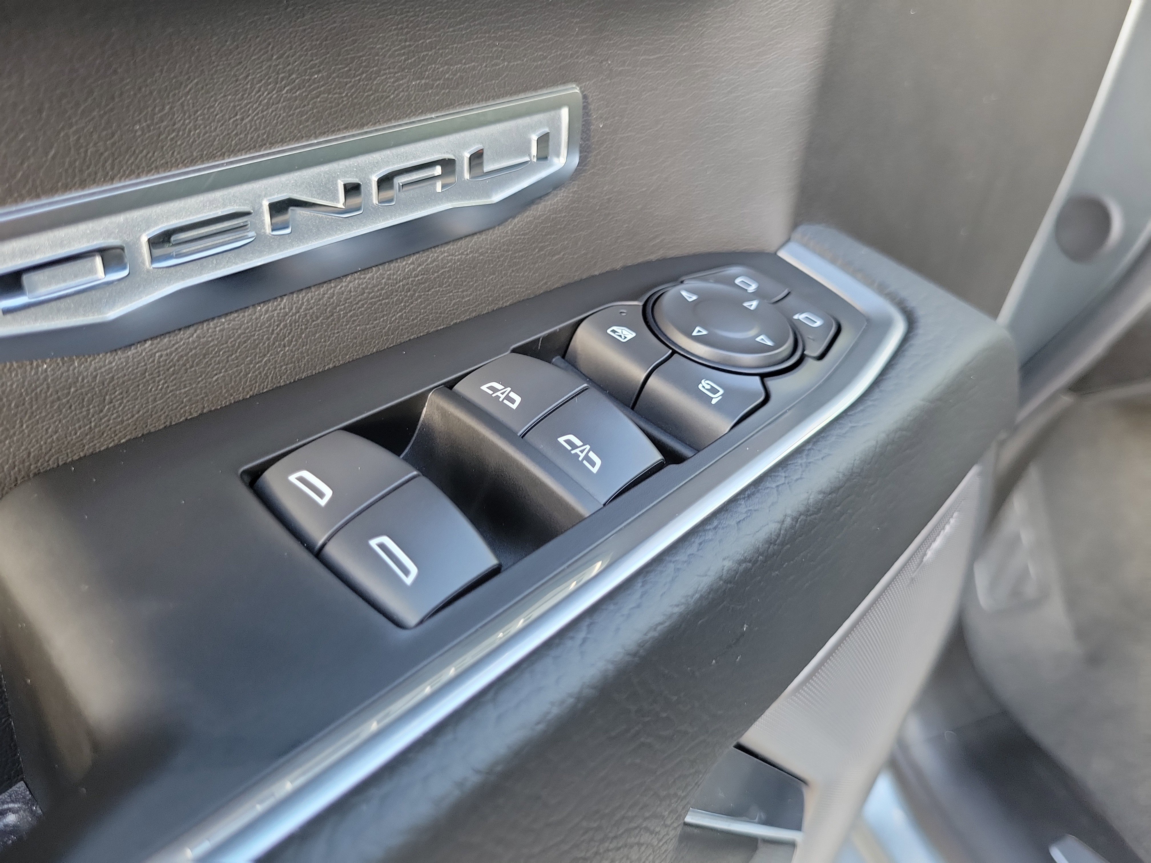 Used 2026 GMC Sierra 1500 Denali w/ Denali Reserve Package image 23