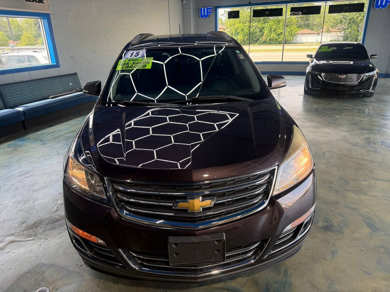 Used 2015 Chevrolet Traverse LTZ AWD/4WD image 9