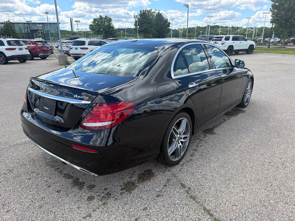 Certified 2018 Mercedes-Benz E 300 4MATIC image 6