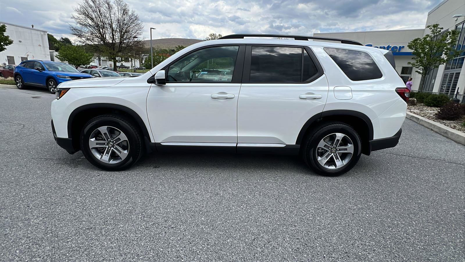 New 2026 Honda Pilot EX-L image 7