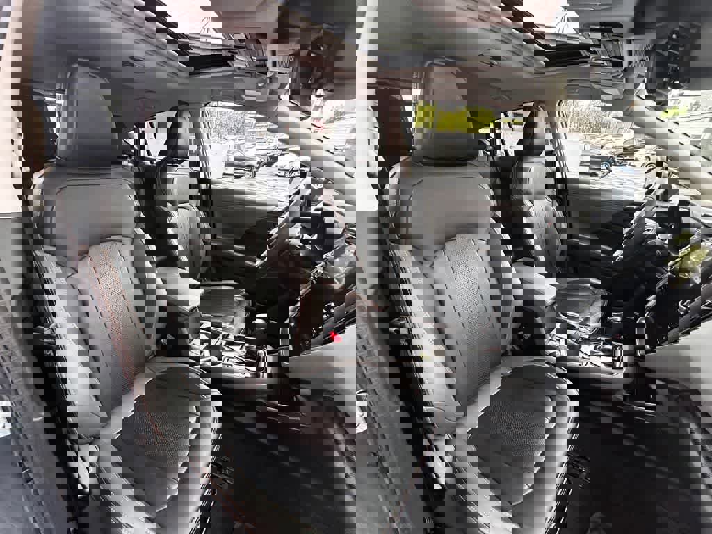 Certified 2024 Subaru Crosstrek 2.5i Limited w/ Crosstrek Mirror Package AWD/4WD image 15