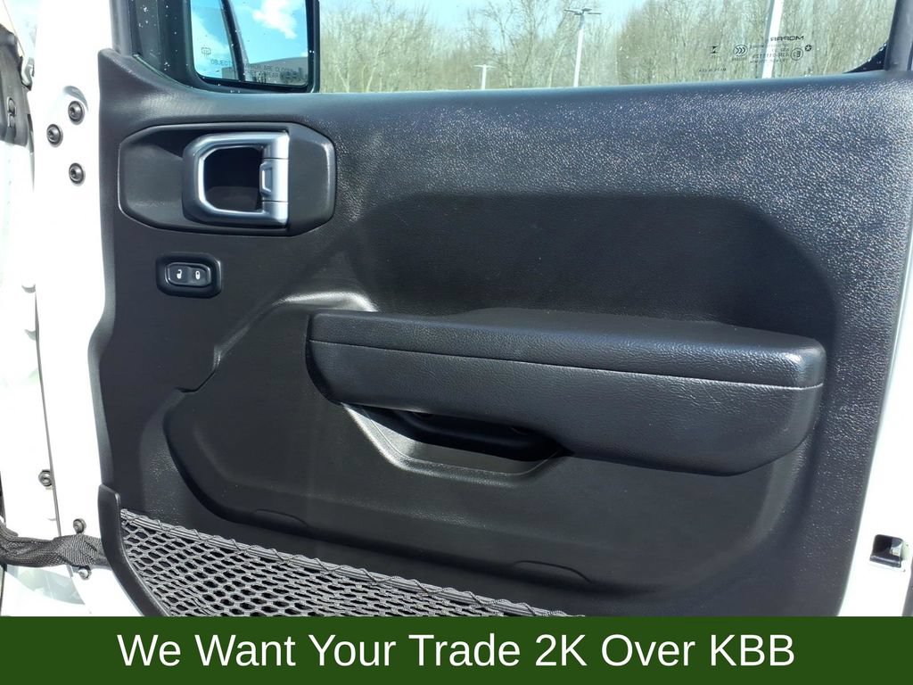 Used 2023 Jeep Gladiator Rubicon w/ Cold Weather Group AWD/4WD image 20