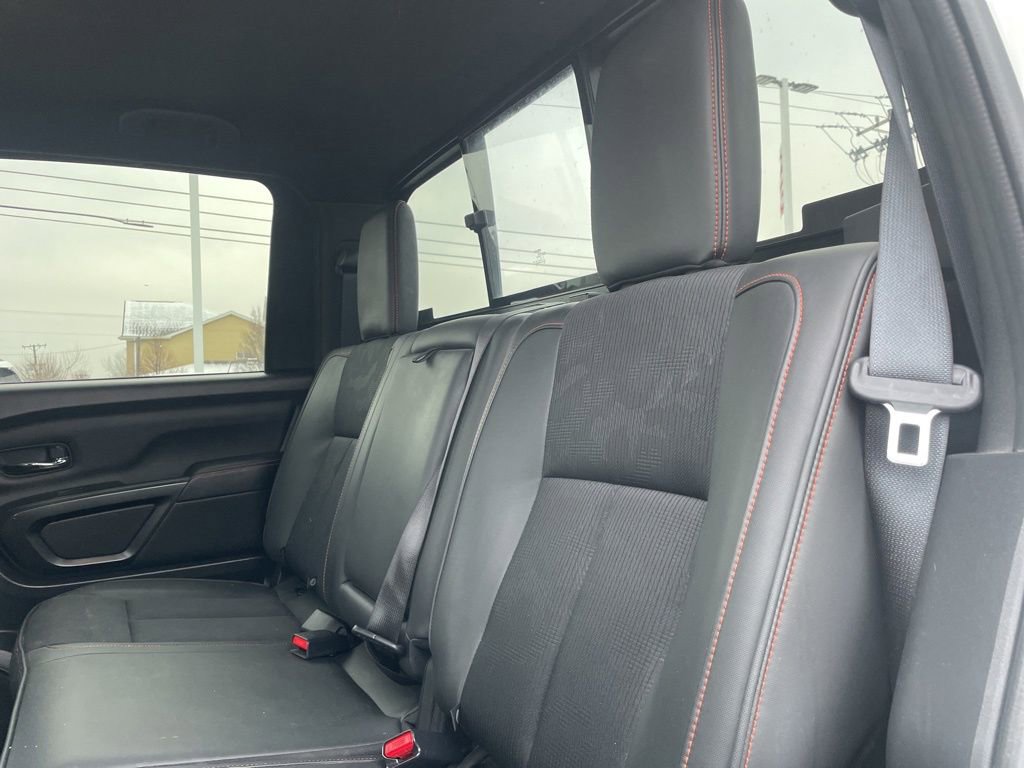 Used 2023 Nissan Titan PRO-4X image 23