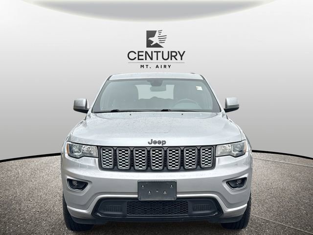 Used 2020 Jeep Grand Cherokee Altitude image 6