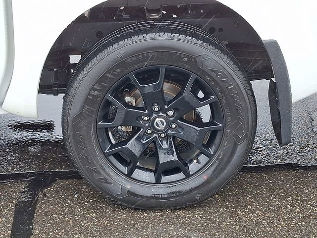 Used 2020 Nissan Frontier SV w/ Midnight Edition Floor Mats image 24