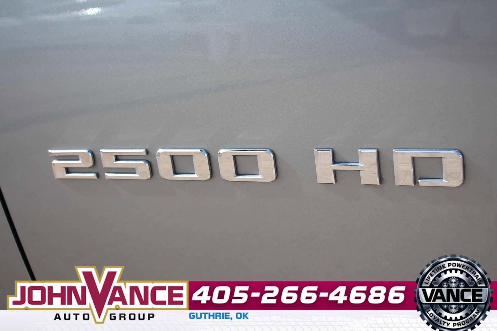 Used 2025 Chevrolet Silverado 2500 Custom image 7