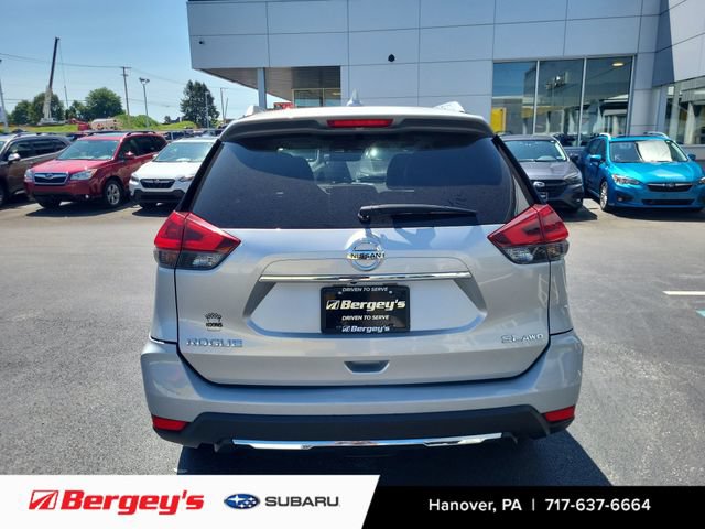 Used 2018 Nissan Rogue SL AWD/4WD image 3