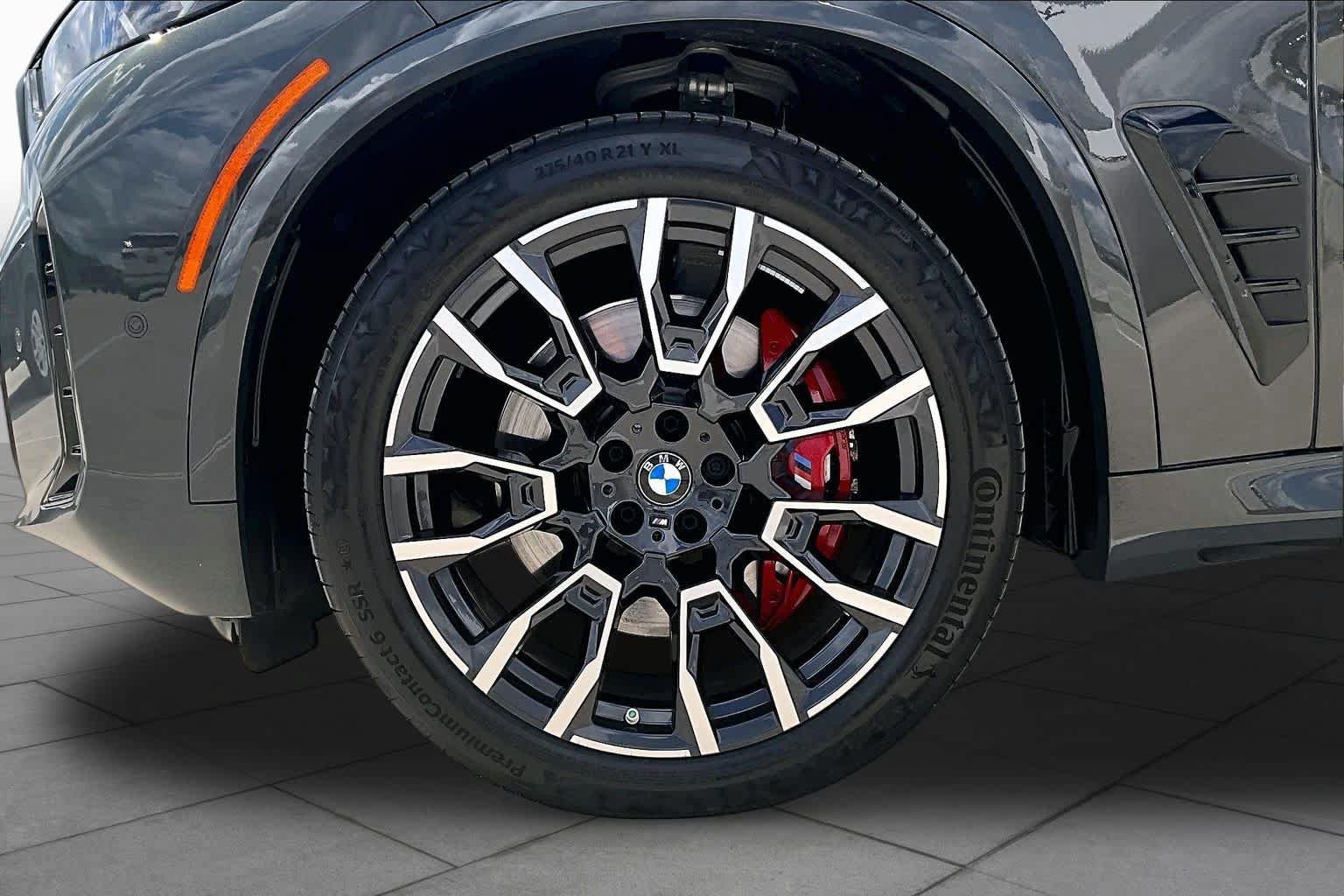 Used 2026 BMW X5 xDrive40i w/ M Sport Package AWD/4WD image 10