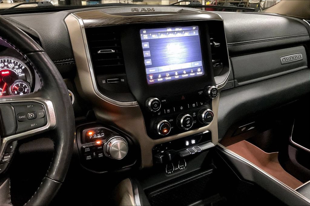 Used 2020 RAM 1500 Laramie AWD/4WD image 6