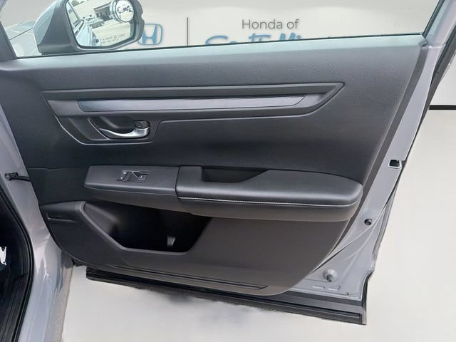 Used 2025 Honda CR-V LX image 33