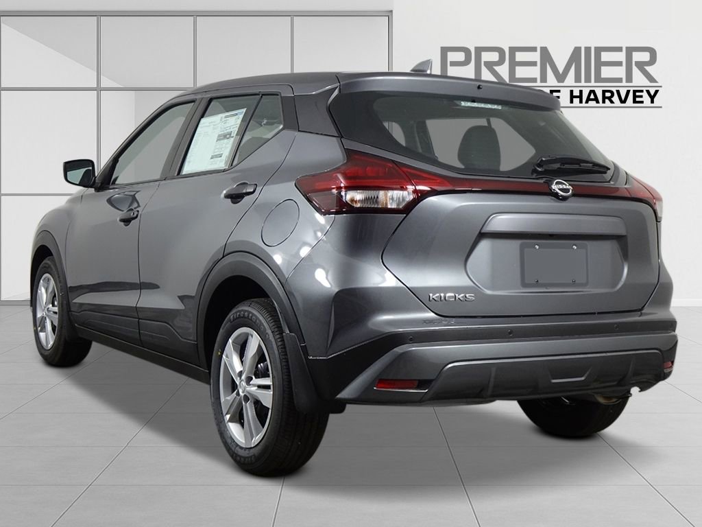 New 2025 Nissan Kicks Play S image 3