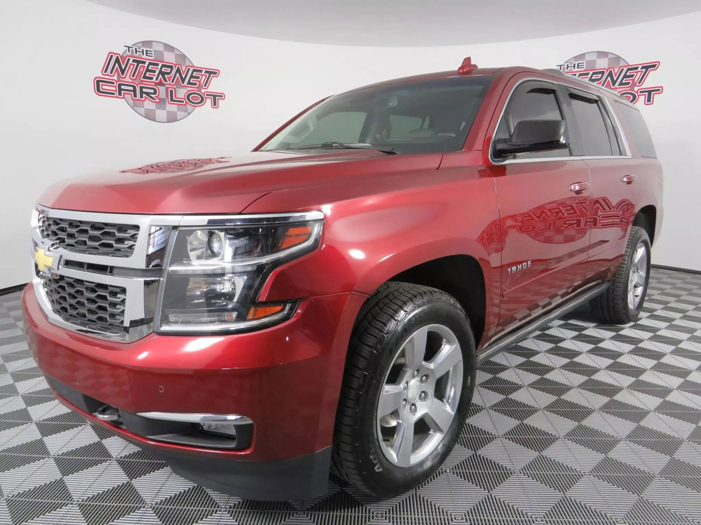 Used 2020 Chevrolet Tahoe Premier AWD/4WD image 3