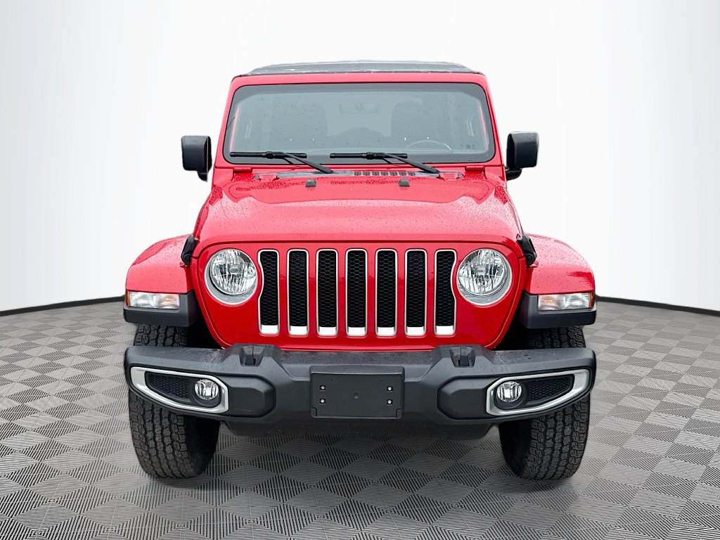 Certified 2022 Jeep Wrangler Unlimited Sahara w/ Cold Weather Group AWD/4WD image 2