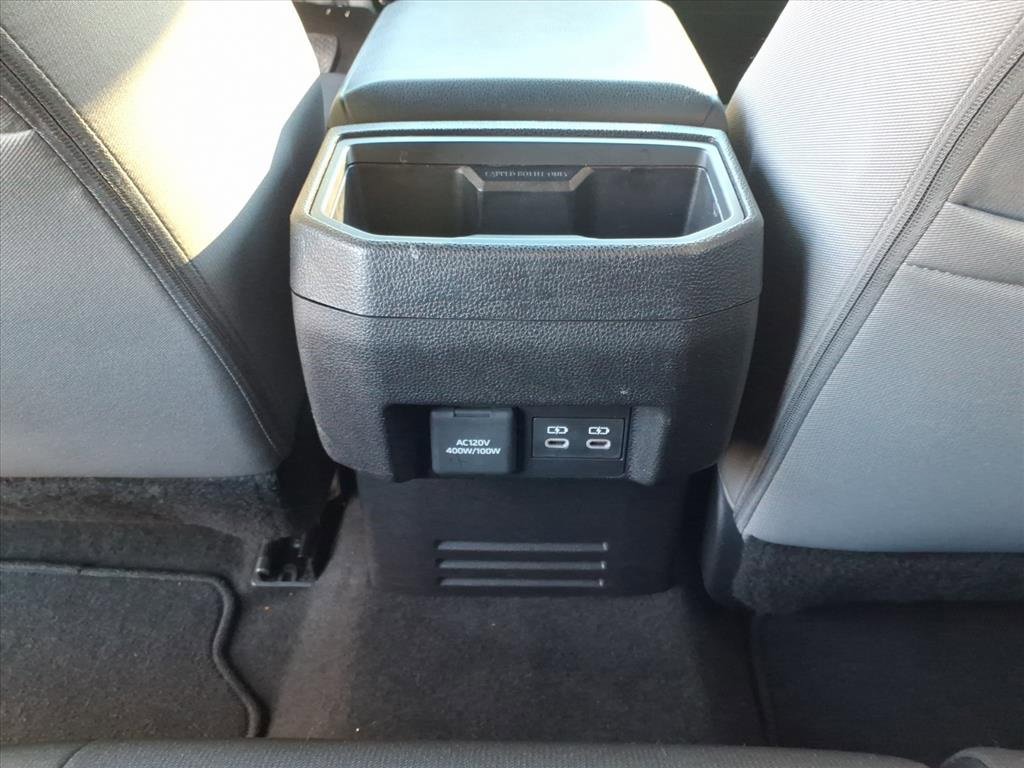 Used 2024 Toyota Tacoma TRD Off-Road image 6