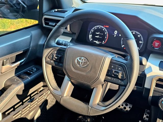 Used 2024 Toyota Tacoma TRD Sport AWD/4WD image 30
