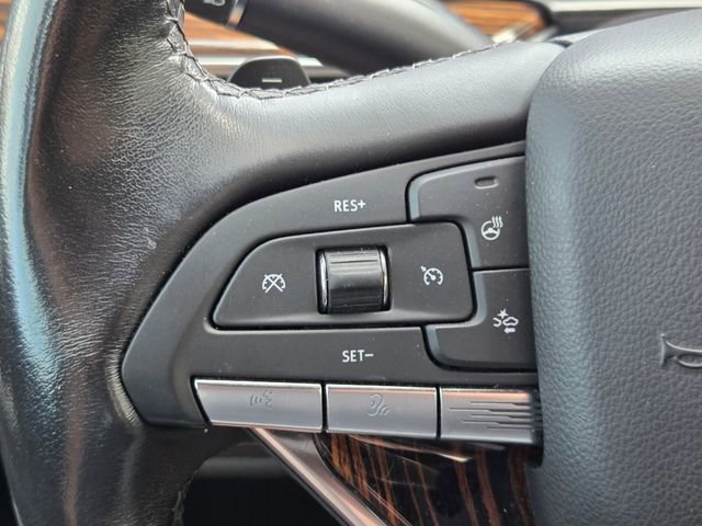 Used 2022 Cadillac Escalade ESV Luxury RWD image 25