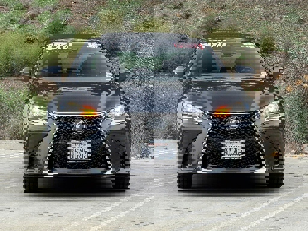 Used 2019 Lexus GS 350 image 4