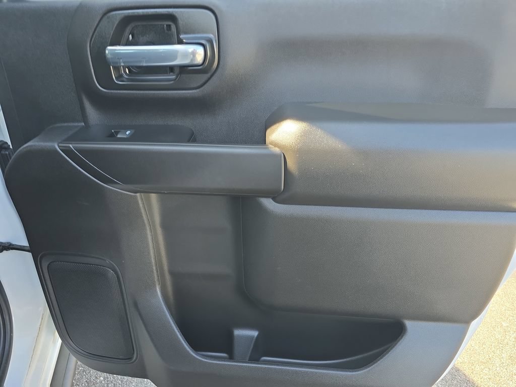Used 2025 Chevrolet Silverado 3500 W/T AWD/4WD image 20