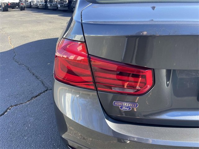 Used 2016 BMW 320i Sedan image 30