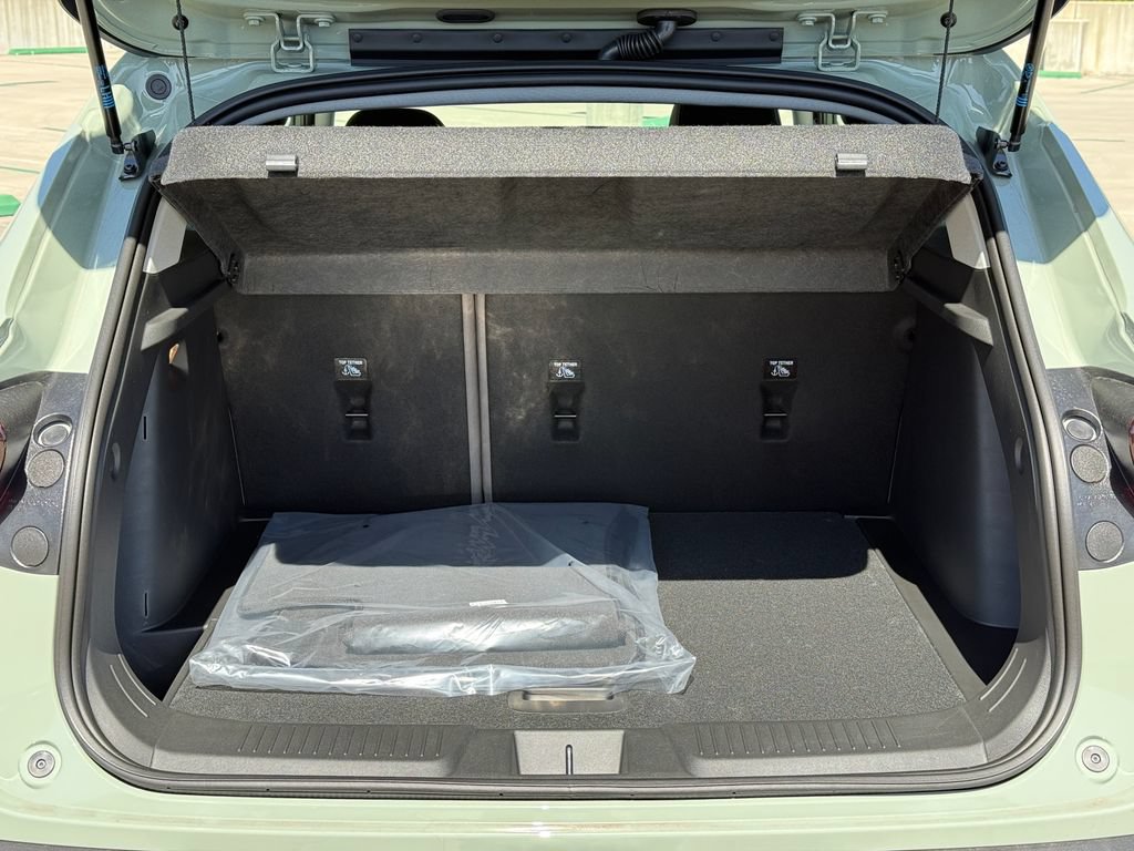 New 2026 Chevrolet Trax ACTIV w/ Driver Confidence Package FWD image 8