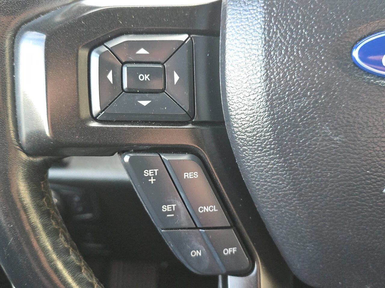 Used 2019 Ford Expedition Max Limited image 28