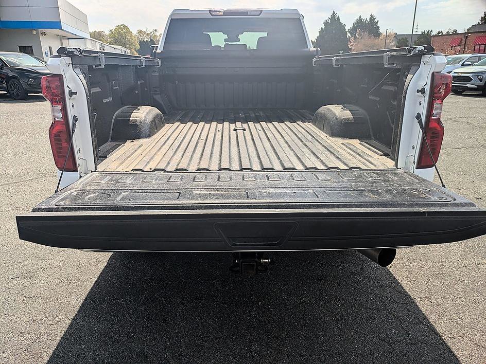 Used 2024 Chevrolet Silverado 2500 LT AWD/4WD image 33