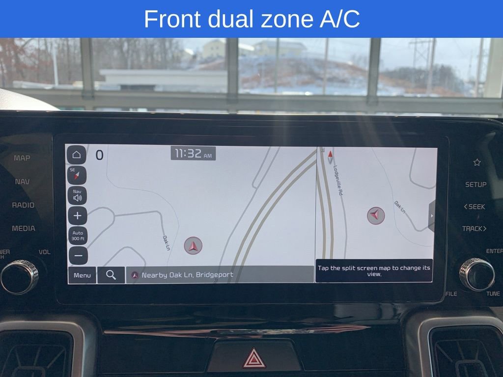 Used 2023 Kia Sorento S image 9