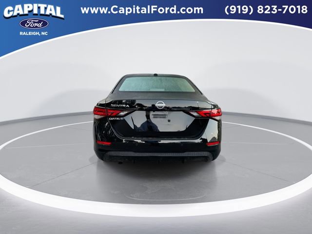 Used 2025 Nissan Sentra SV image 7