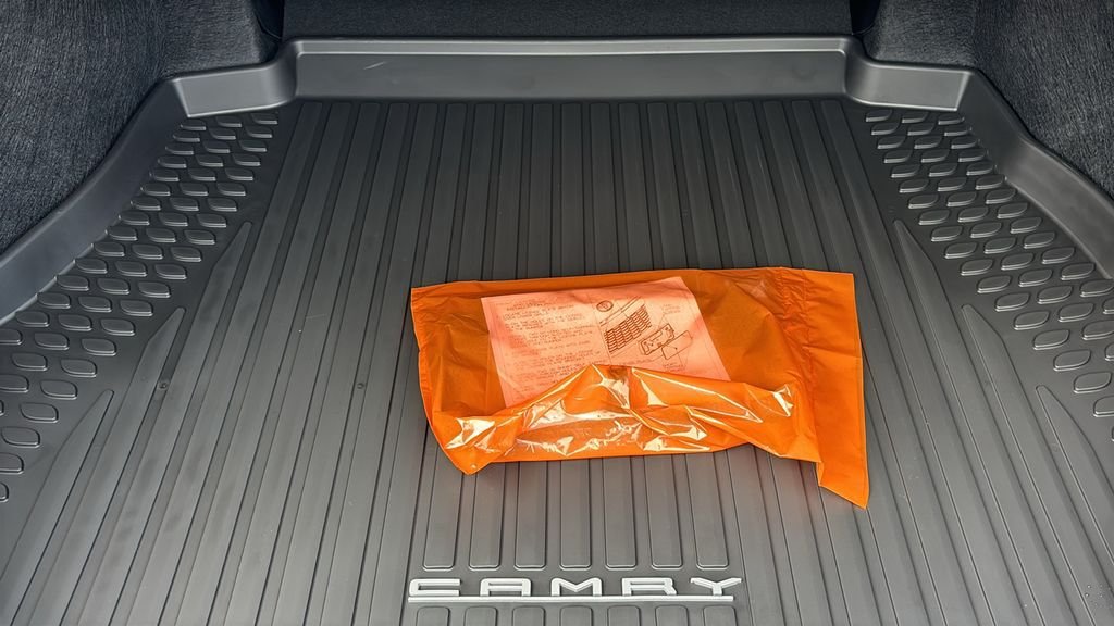 New 2026 Toyota Camry SE w/ Convenience Package FWD image 31