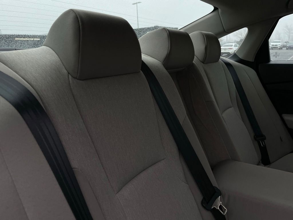 Certified 2025 Honda Accord SE image 36