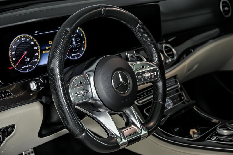 Used 2019 Mercedes-Benz E 63 AMG S image 25
