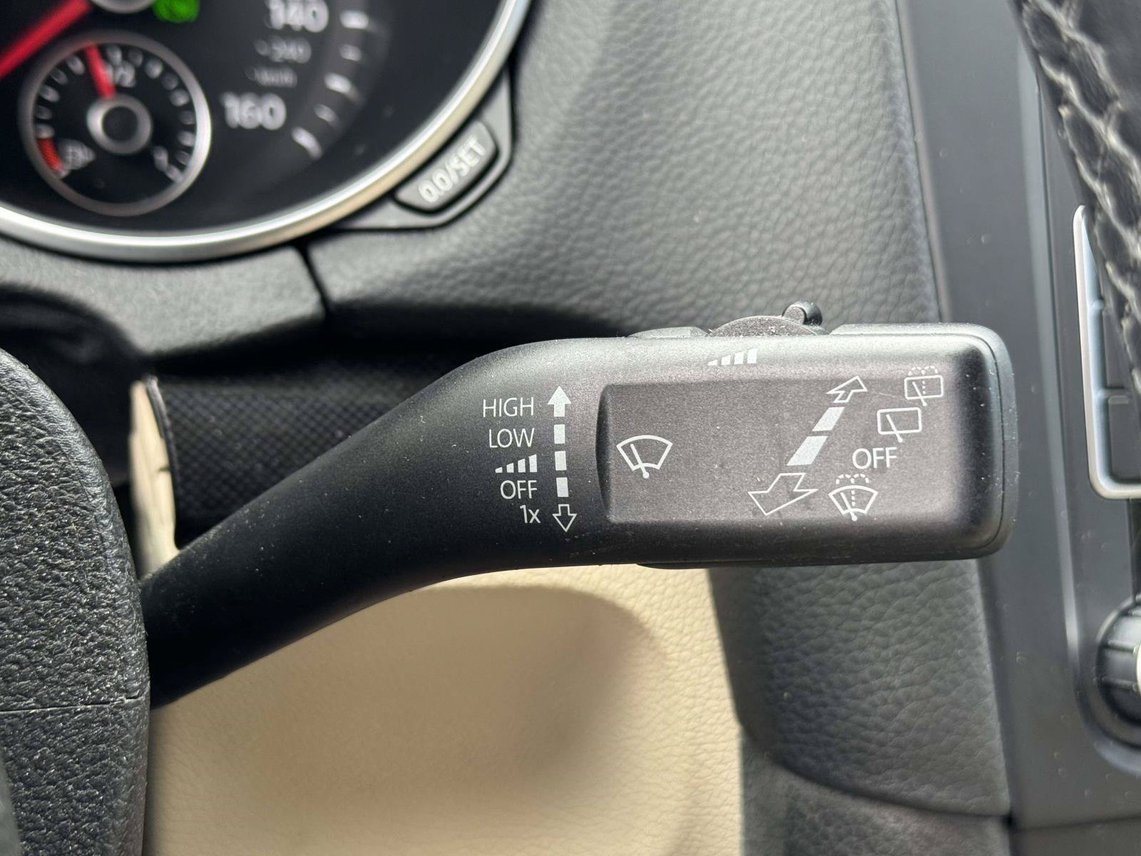 Used 2014 Volkswagen Jetta TDI FWD image 23