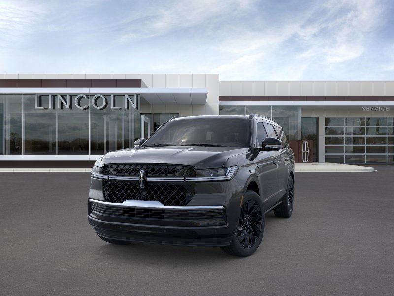 New 2025 Lincoln Navigator Reserve w/ Jet Appearance Package image 2