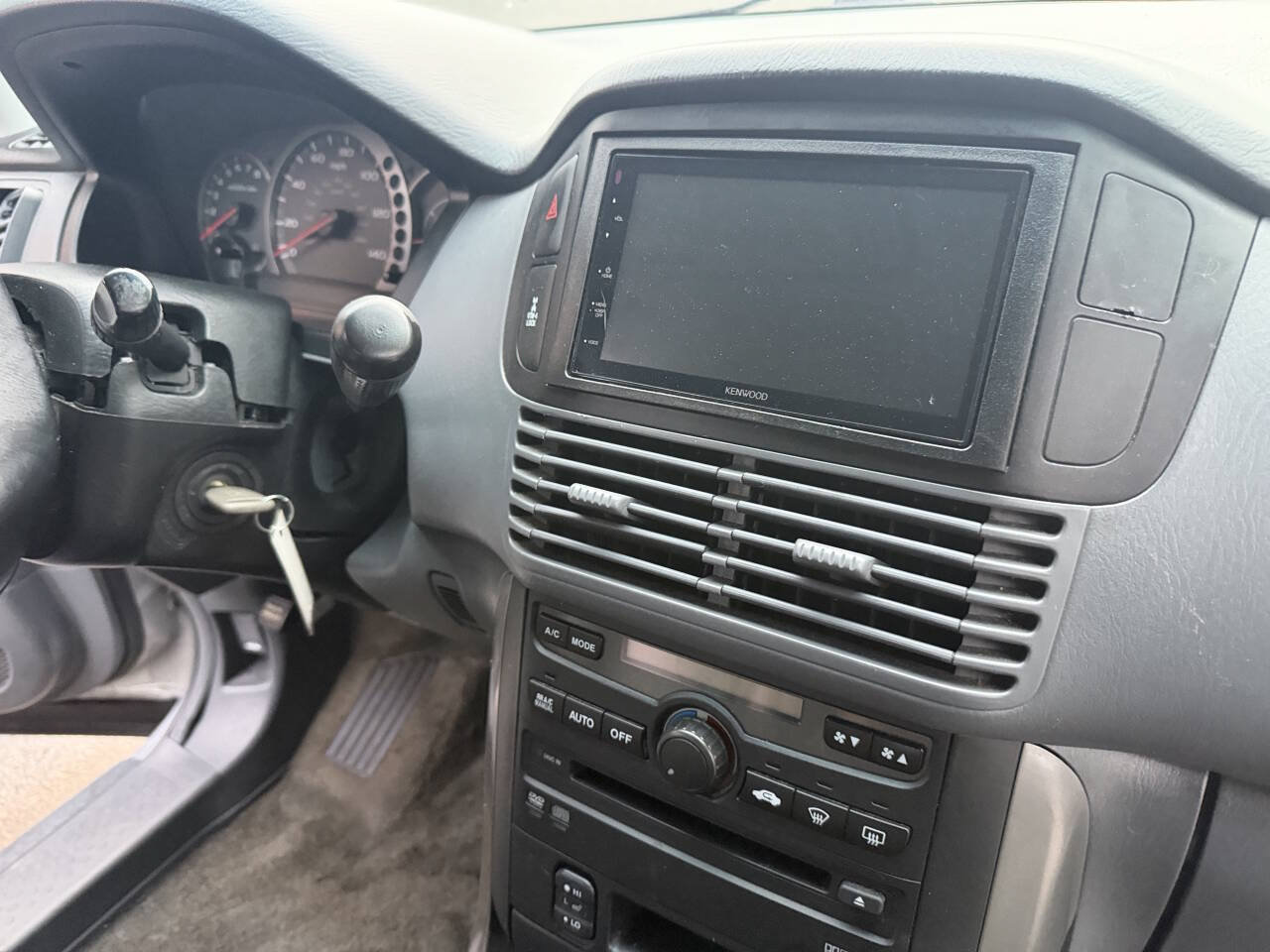Used 2004 Honda Pilot EX image 23