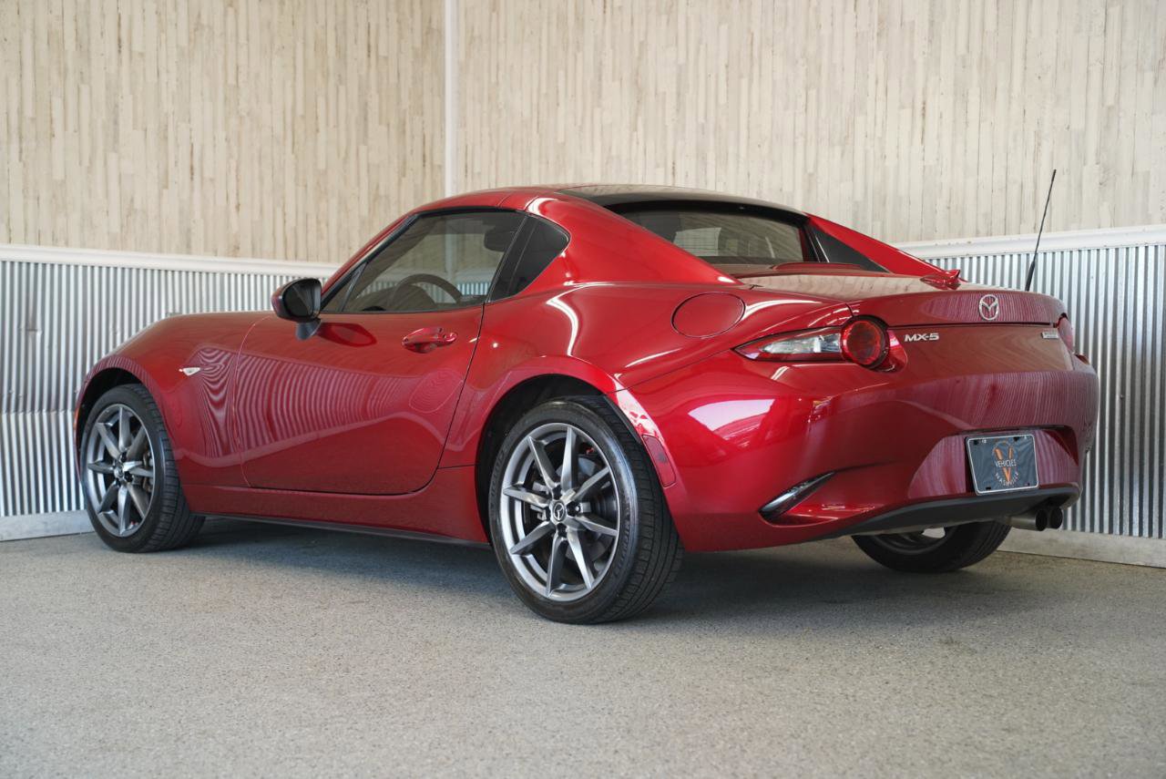 Used 2018 MAZDA MX-5 Miata RF Grand Touring image 11