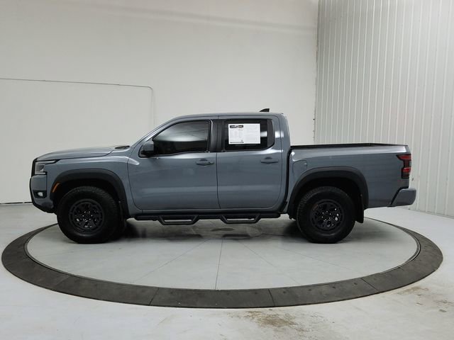 Used 2025 Nissan Frontier PRO-4X w/ Pro Convenience Package image 4