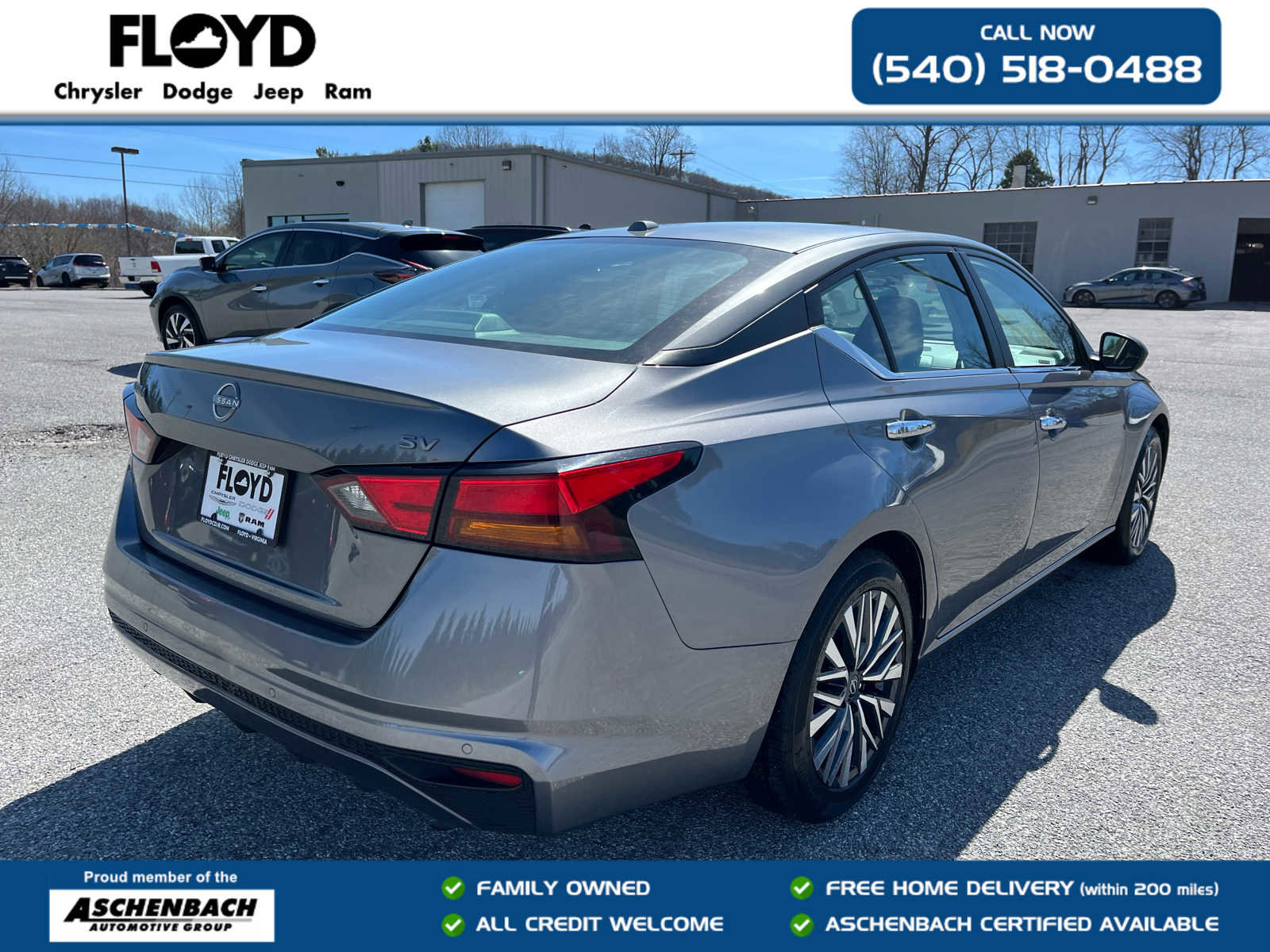 Used 2024 Nissan Altima 2.5 SV image 3