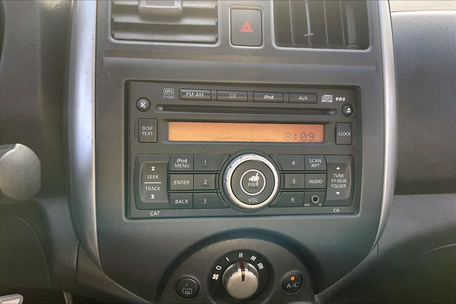 Used 2012 Nissan Versa FWD image 26
