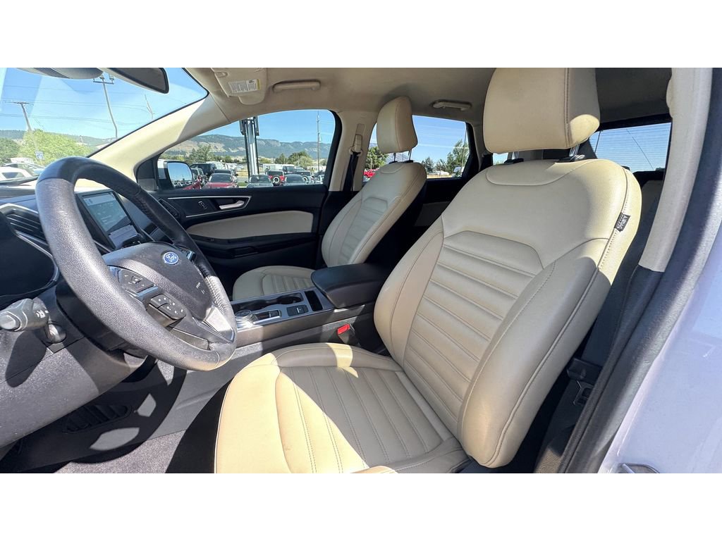 Used 2021 Ford Edge SEL image 18