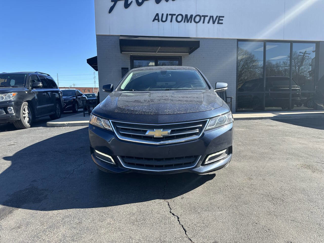 Used 2018 Chevrolet Impala LT w/ LT Convenience Package image 3