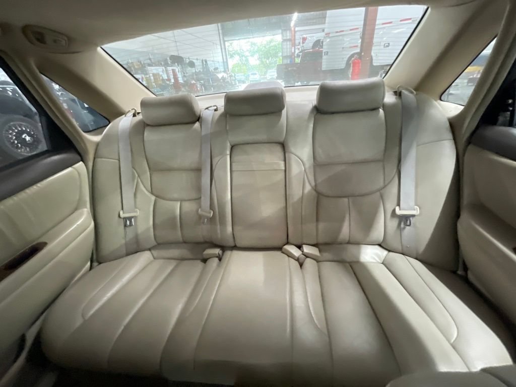 Used 2002 Toyota Avalon XL FWD image 9
