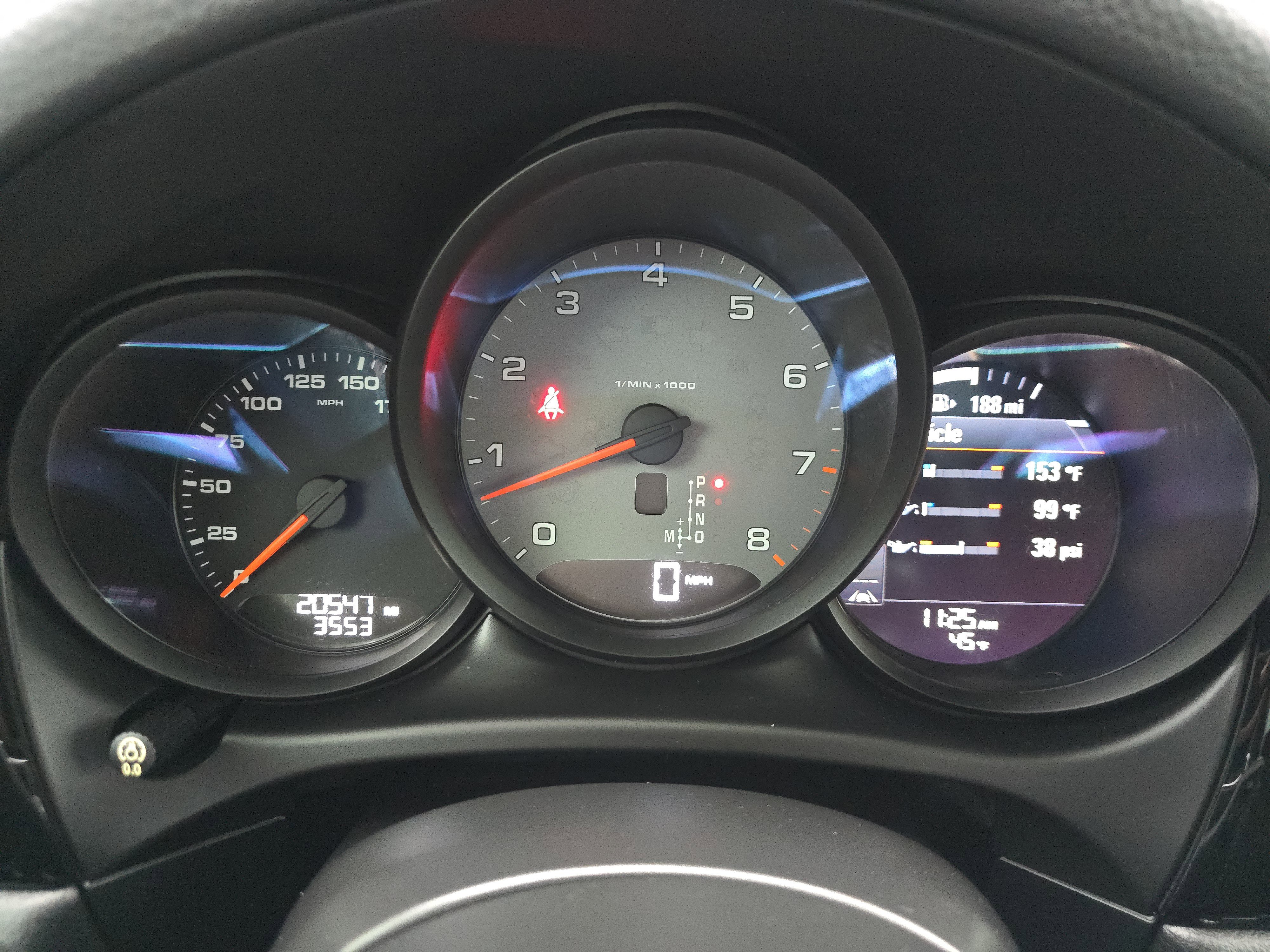 Used 2018 Porsche Macan S image 19