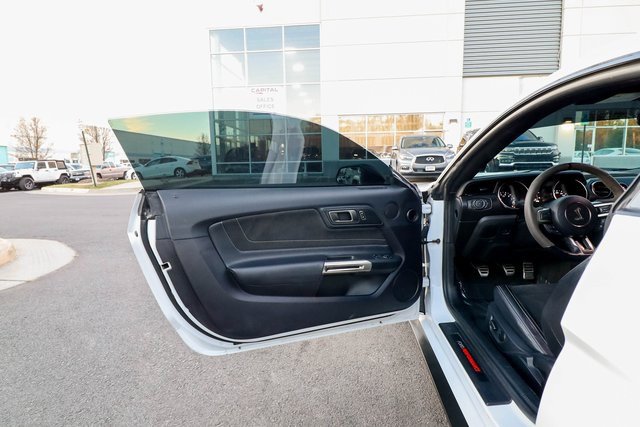Used 2018 Ford Mustang Shelby GT350 w/ Convenience Package image 27