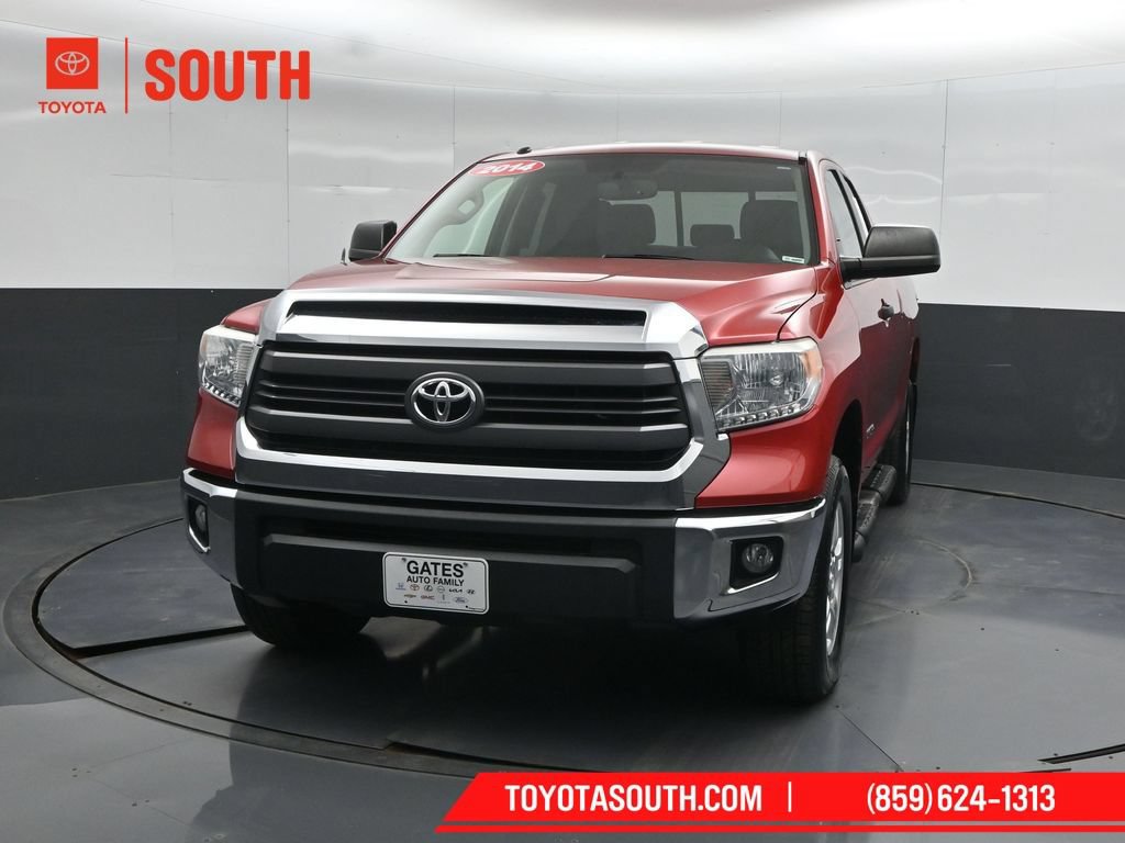 Used 2014 Toyota Tundra SR5 w/ SR5 Upgrade Package AWD/4WD image 5