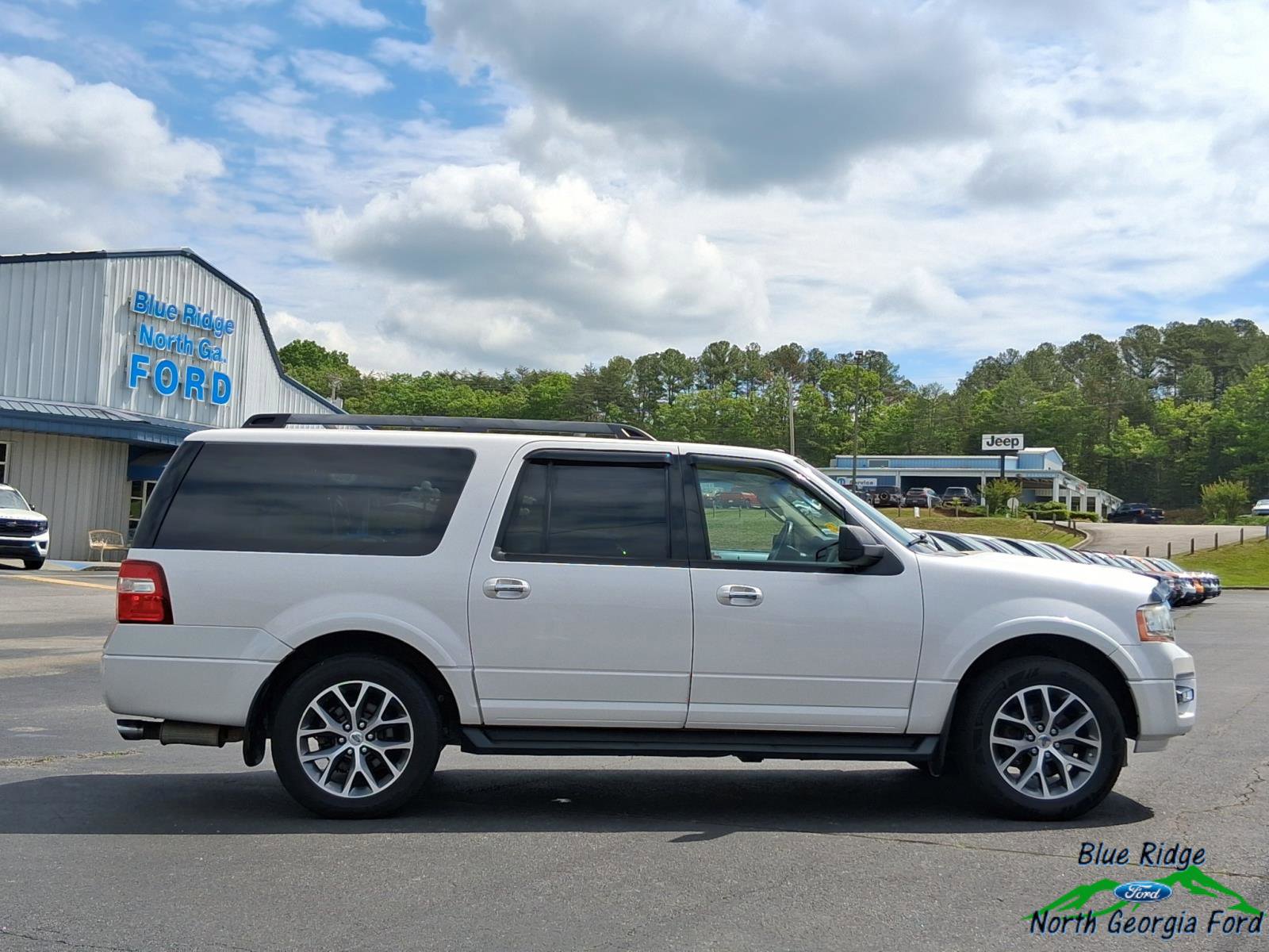 Used 2016 Ford Expedition EL XLT w/ Equipment Group 202A AWD/4WD image 6