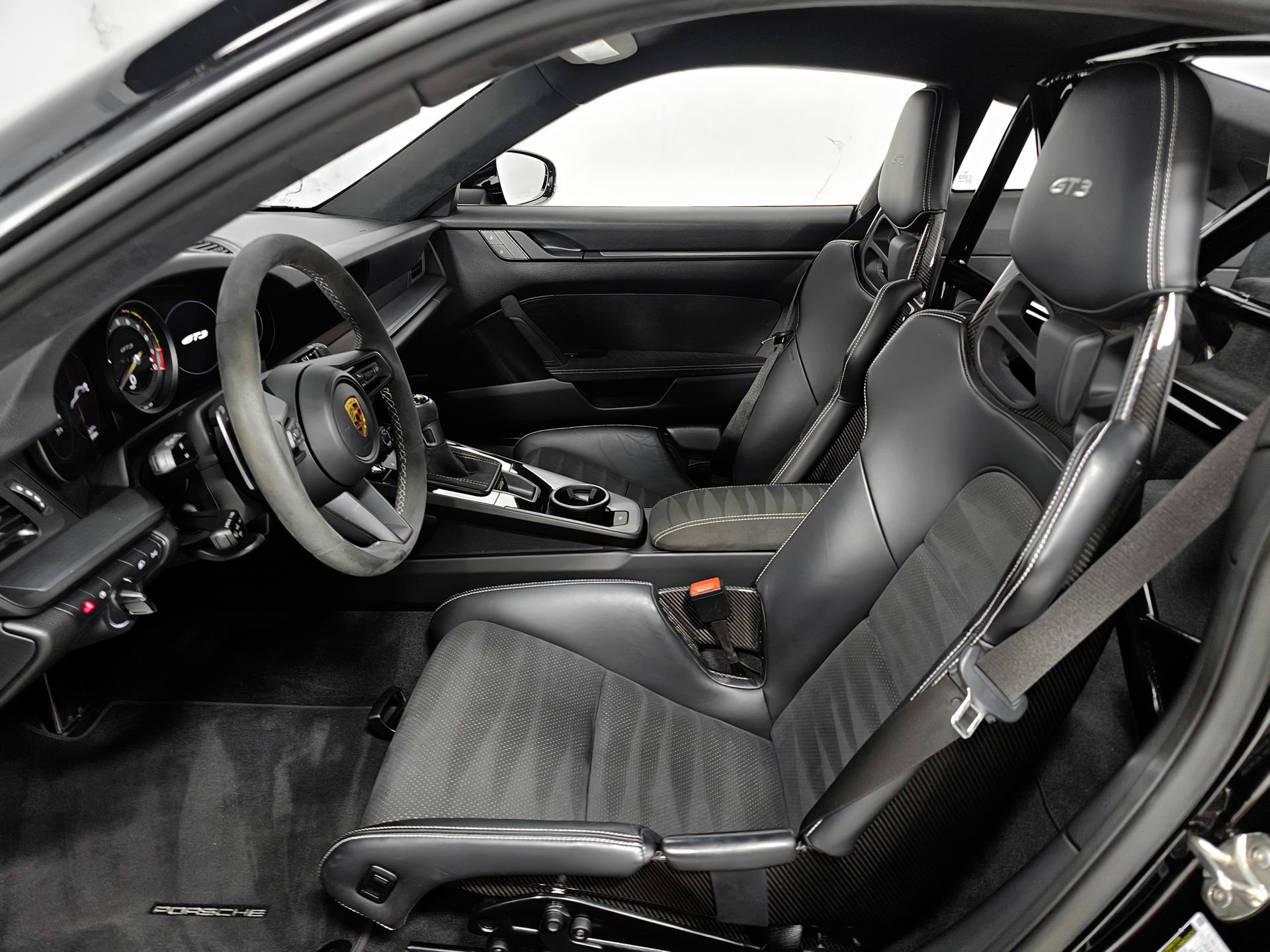 Used 2022 Porsche 911 GT3 image 22